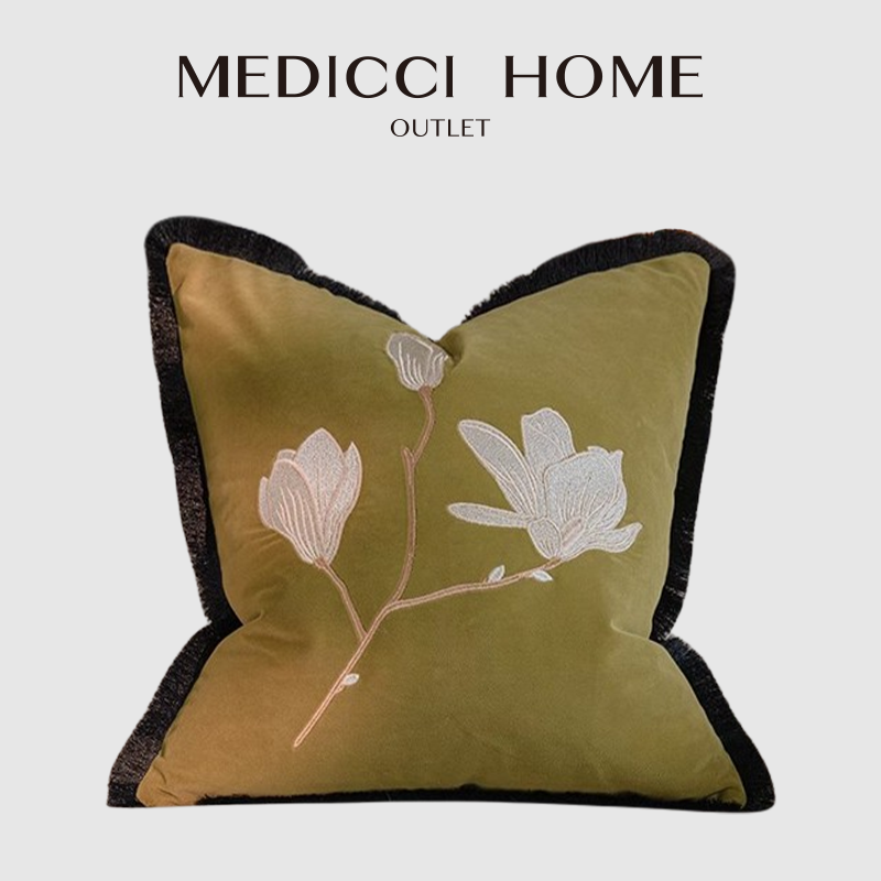 غطاء وسادة منزلي من Medicci ،  - مراجعة Interior Design Studio وسعره