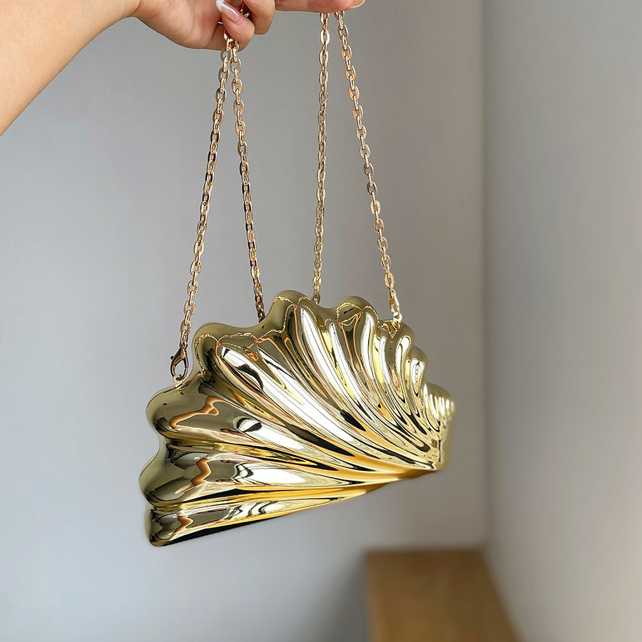 حقيبة يد مسائية ذهبية وفضية بت - مراجعة Interior Design Gold وسعره